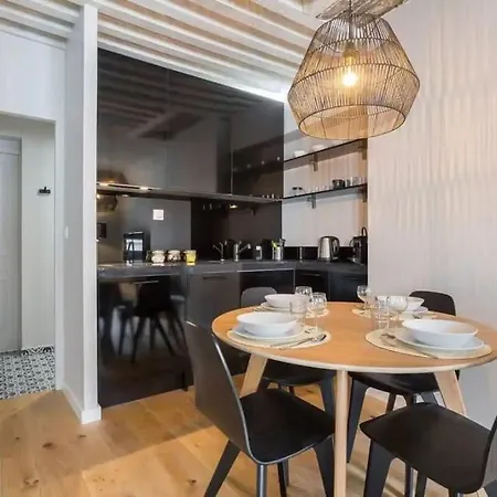 Apartman Canut Authentique Et Design, Deux Chambres, 1