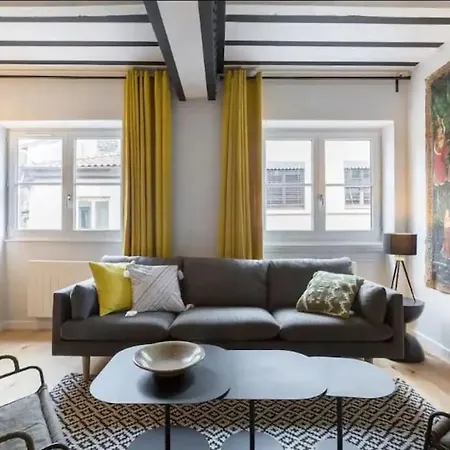 Apartman Canut Authentique Et Design, Deux Chambres, 1 *
