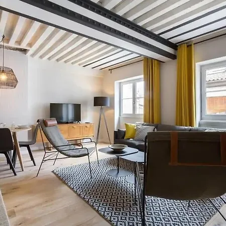 Apartman Canut Authentique Et Design, Deux Chambres, 1